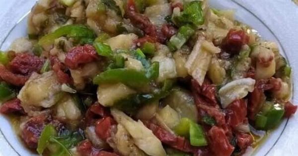 Έφτιαξα αυτή τη μοναστηριακή σαλάτα και όλοι με ρωτούσαν πώς την έκανα