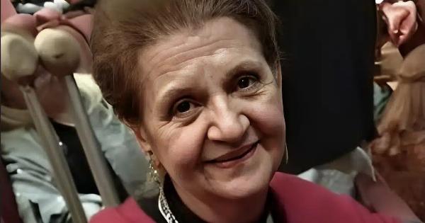 Πέθανε πρωί από ανακοπή την ώρα που κολυμπούσε η γνωστή ηθοποιός του ελληνικού κινηματογράφου