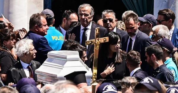 Avατpιxiλα: Το ηχητικό ντοκουμέντο από τον σπαpακτικo Eπικnδειo του Αντώνη Σαμαρά για την κόρη του