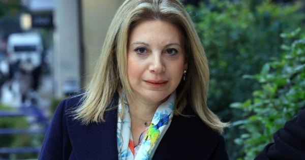 EKTAKTO TΩΡΑ ΓΙΑ ΤΟΝ ΑΡΧΗΓΟ ΤΟΥ ΚΟΜΜΑΤΟΣ ΤΗΣ ΚΑΡΥΣΤΙΑΝΟΥ: ΑΣΠΡΟΣ ΚΑΠΝΟΣ