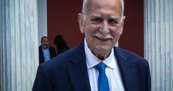 Γιώργος Παπαδάκης: Το χρονικό της τραγωδίας – Η αδιαθεσία στο σπίτι και η μάχη των γιατρών επί 64 λεπτά