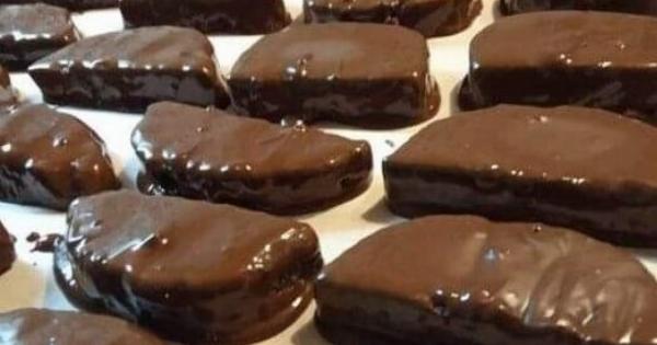 Δεν είναι απλές καριόκες… έχουν ένα υλικό που απογειώνει τη γεύση