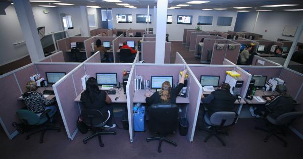 Σε κάλεσε άγνωστος αριθμός; Δες εδώ με ένα κλικ σε ποιον ανήκει